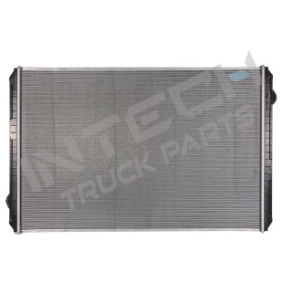 Alternative view of Radiator - 94-04 International 9200-9900 Series